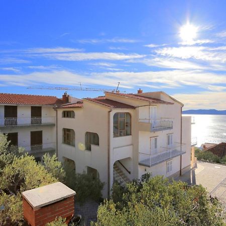 Apartments With A Parking Space Brela, Makarska - 18495 Eksteriør bilde
