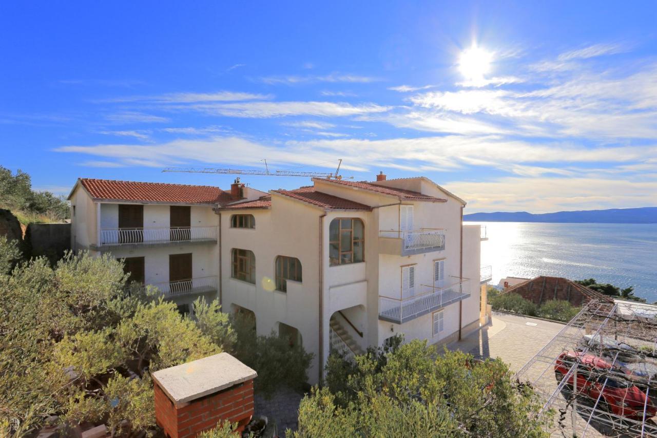 Apartments With A Parking Space Brela, Makarska - 18495 Eksteriør bilde