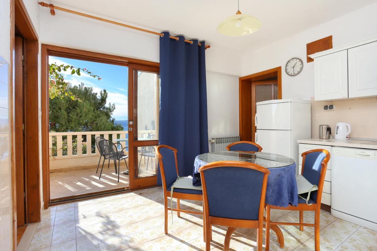 Apartments With A Parking Space Brela, Makarska - 18495 Eksteriør bilde